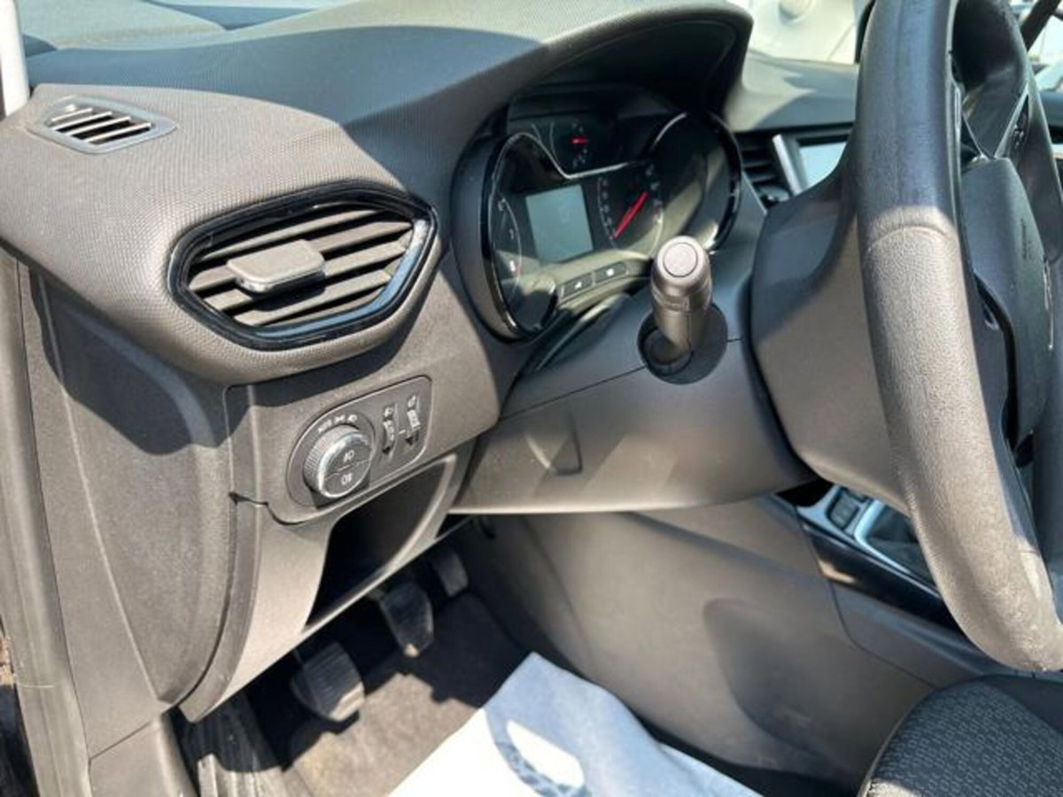 Opel Crossland X 1.5 ECOTEC D 102 CV Start&Stop Innovation (18)