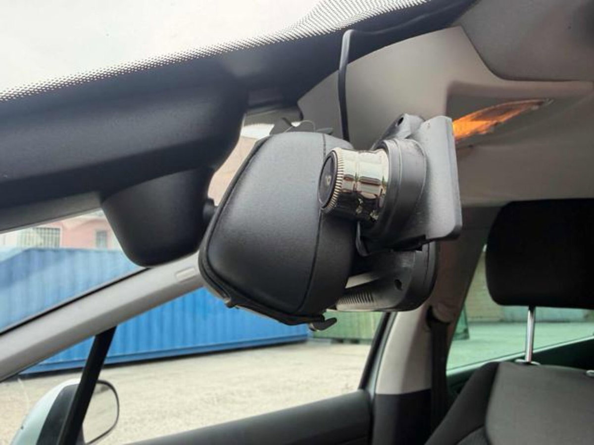 Peugeot 308 SW 1.6 8V e-HDi 112CV Stop&Start robotiz. Active (14)