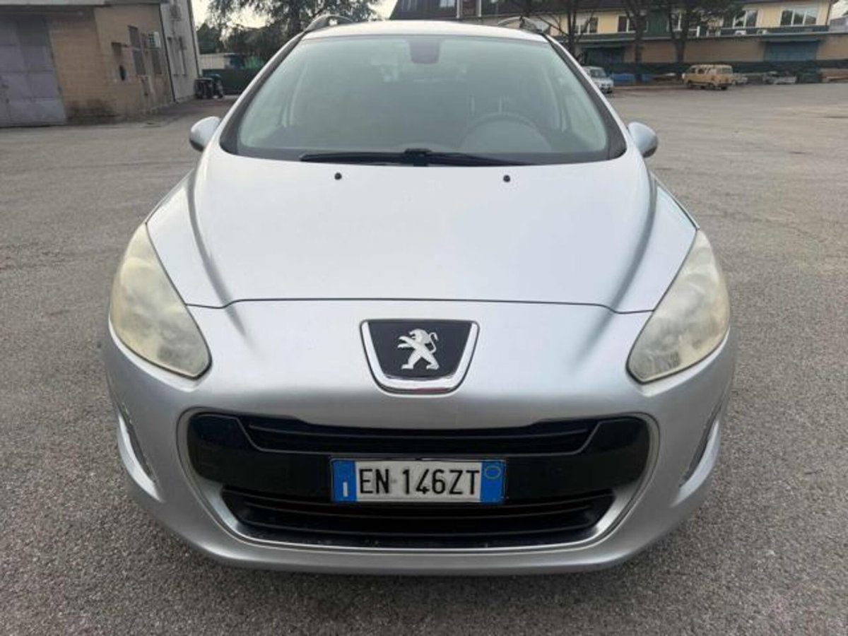 Peugeot 308 SW 1.6 8V e-HDi 112CV Stop&Start robotiz. Active (19)
