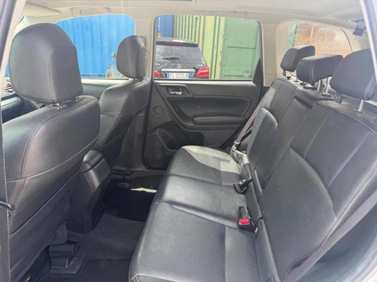 Subaru Forester 2.0D-S Dynamic (8)
