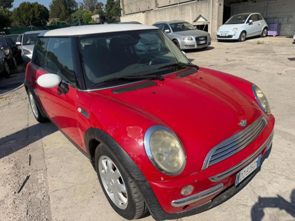 MINI Mini 1.6 16V Cooper (13)