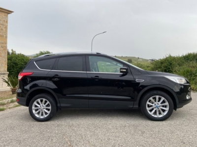 Ford Kuga 2.0 TDCI 120 CV S&S 2WD Titanium (2)