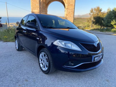 Lancia Ypsilon 1.2 69 CV 5 porte Opening Edition (10)