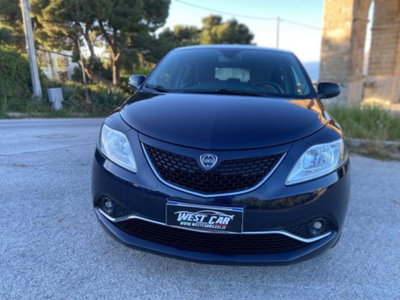 Lancia Ypsilon 1.2 69 CV 5 porte Opening Edition (3)