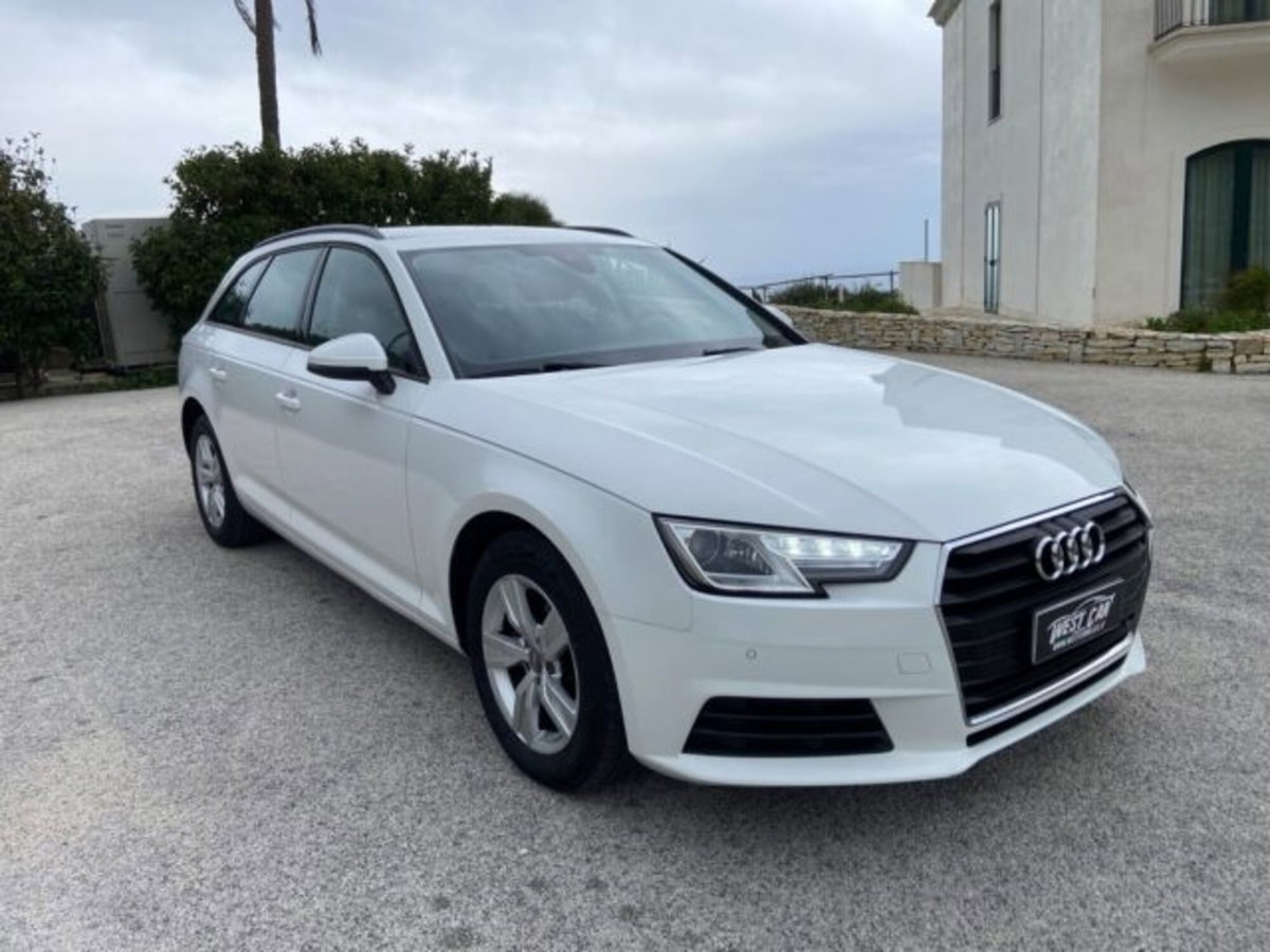 Audi A4 Avant 2.0 TDI 150 CV ultra Business (11)