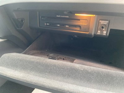 Audi A4 Avant 2.0 TDI 150 CV ultra Business (19)