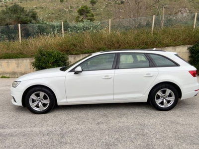 Audi A4 Avant 2.0 TDI 150 CV ultra Business (6)