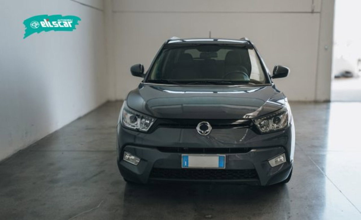 Ssangyong Tivoli 1.6d 2WD Go (4)