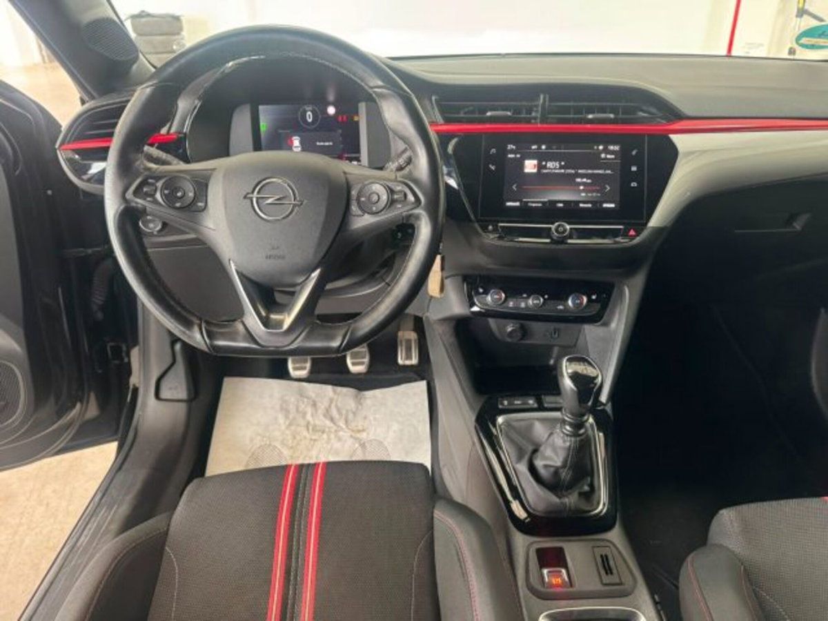 Opel Corsa 1.2 100 CV GS Line (13)