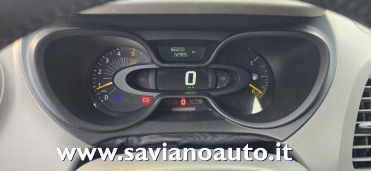 Renault Captur 1.5 dCi 8V 90 CV Start&Stop Wave (8)
