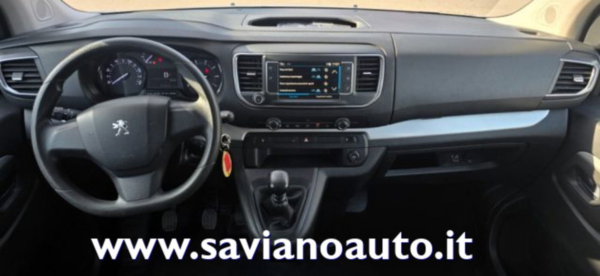 Peugeot Traveller BlueHDi 120 S&S Long Business (8)