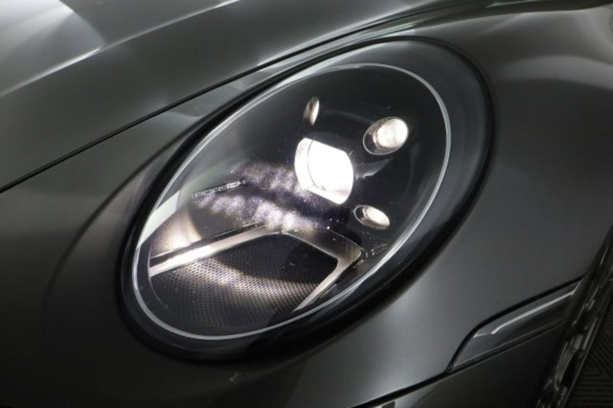 Porsche 911 Cabrio Cabrio 3.0 Carrera 4S (7)