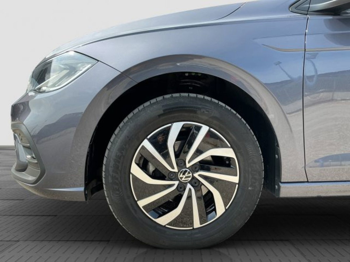 Volkswagen Polo 1.0 tsi Life 95cv dsg (15)