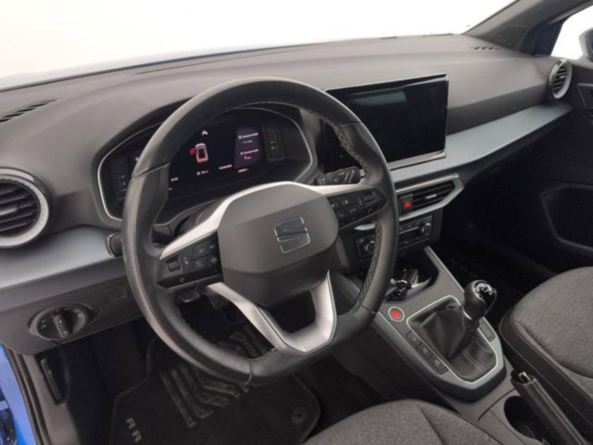 SEAT Arona 1.0 EcoTSI 110 CV XPERIENCE (10)