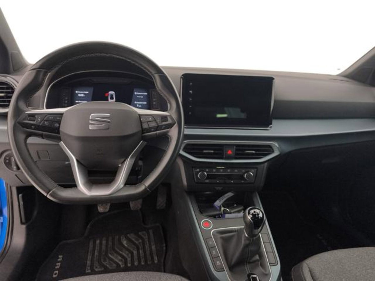 SEAT Arona 1.0 EcoTSI 110 CV XPERIENCE (12)