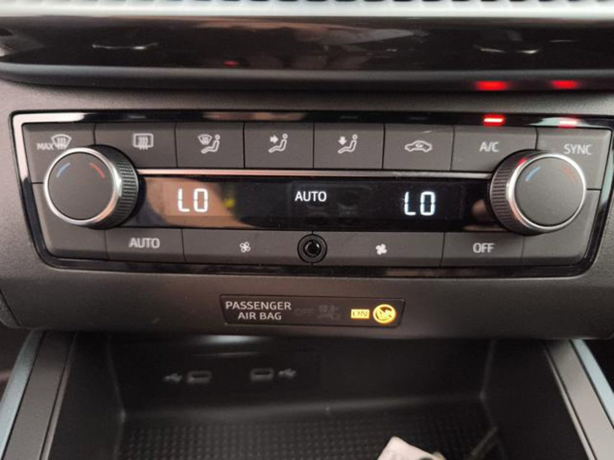 SEAT Arona 1.0 EcoTSI 110 CV XPERIENCE (16)