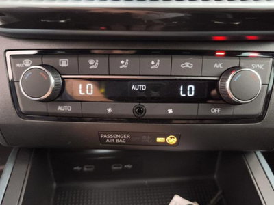 SEAT Arona 1.0 EcoTSI 110 CV XPERIENCE (16)