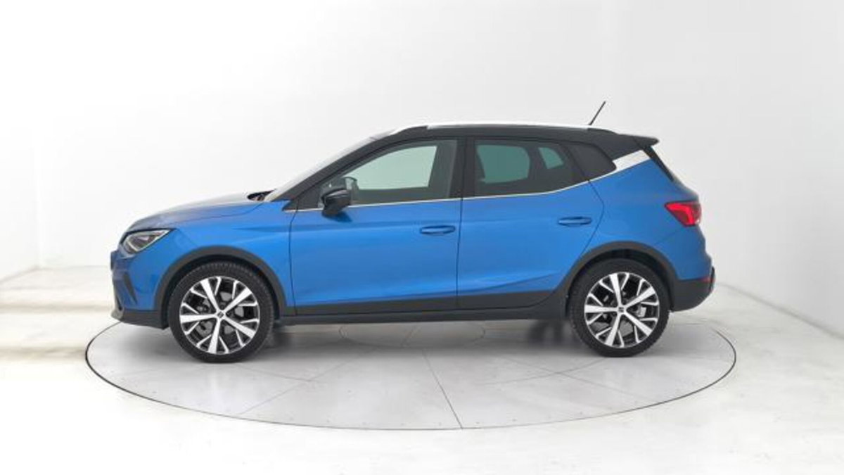 SEAT Arona 1.0 EcoTSI 110 CV XPERIENCE (2)