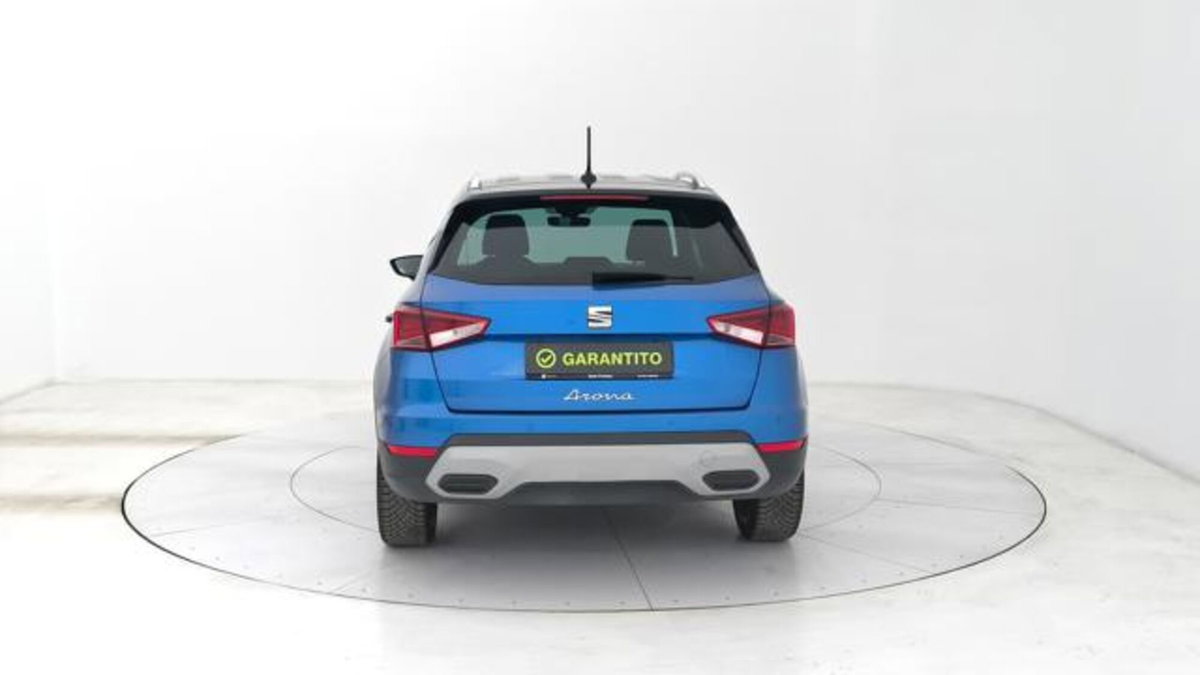 SEAT Arona 1.0 EcoTSI 110 CV XPERIENCE (4)