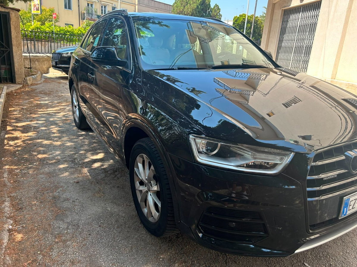Audi Q3 2.0 TDI 150 CV quattro S tronic Business (3)