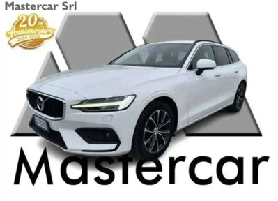 Volvo V60 B4 (d) Geartronic Momentum Business Pro usata