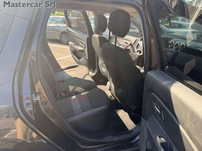 Dacia Duster 1.5 Blue dCi 8V 115 CV 4x2 Comfort (13)