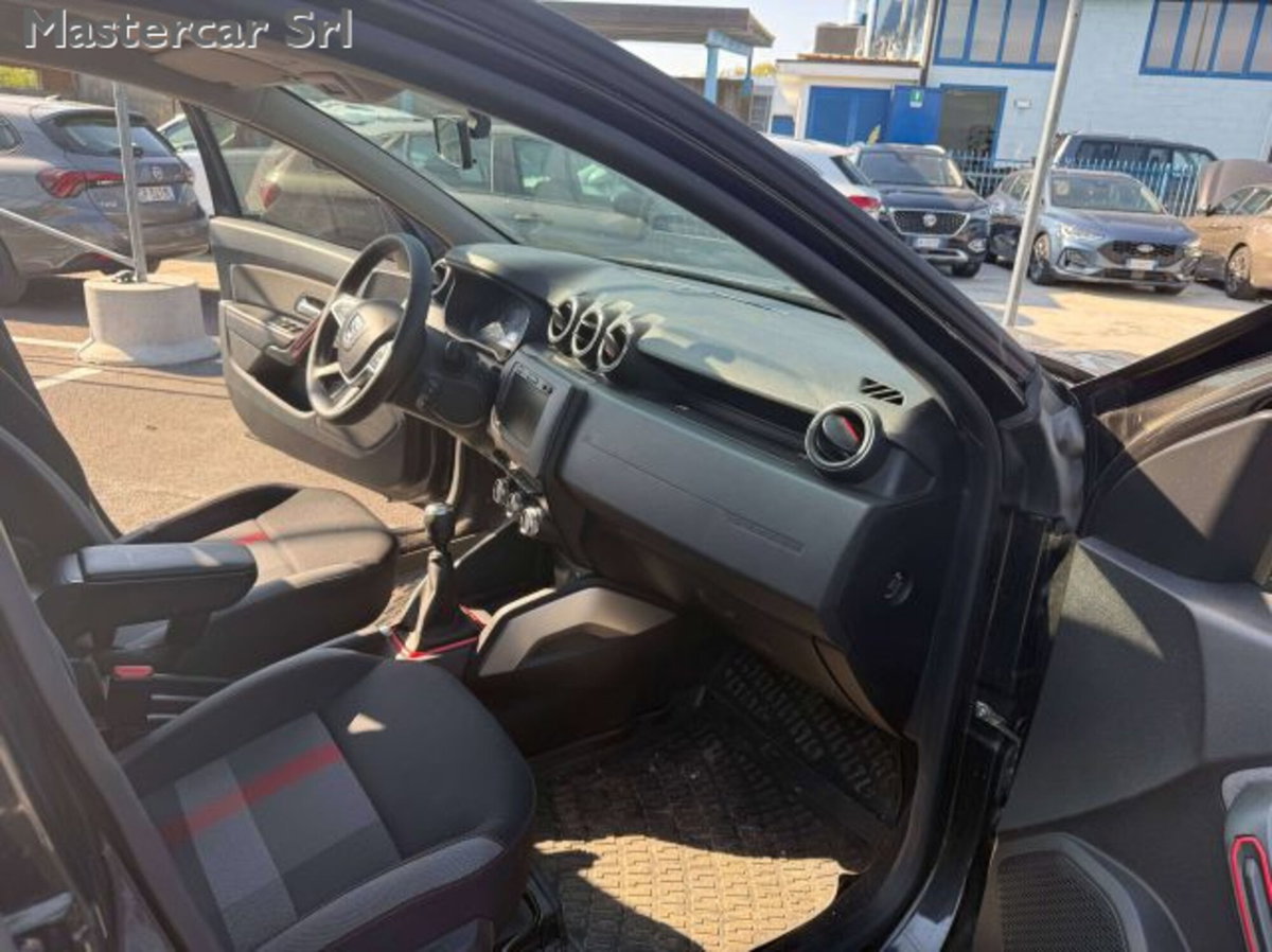 Dacia Duster 1.5 Blue dCi 8V 115 CV 4x2 Comfort (14)