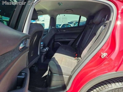 Alfa Romeo Stelvio 2.2 t Intensa rwd 160cv auto (12)