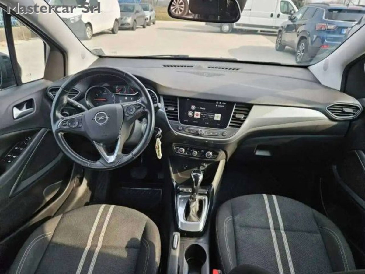Opel Crossland 1.2 Elegance Pack s&s 130cv at6 (11)