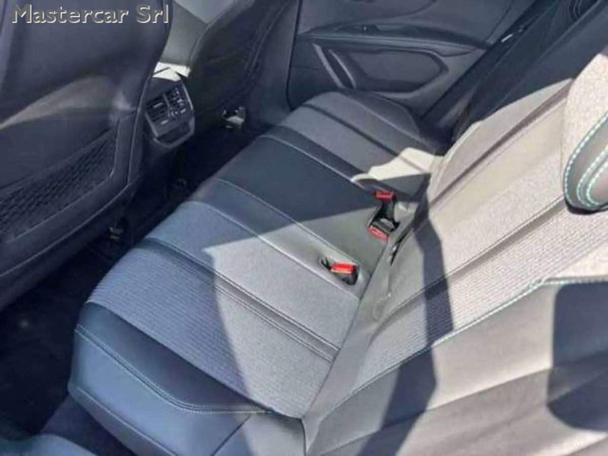 Peugeot 3008 BlueHDi 130 S&S Allure Pack (8)