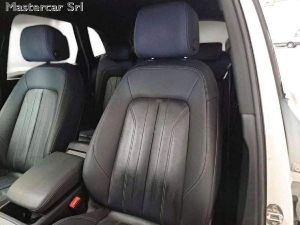 Audi Q5 40 2.0 tdi mhev 12V Business Advanced quattro s-tronic (8)