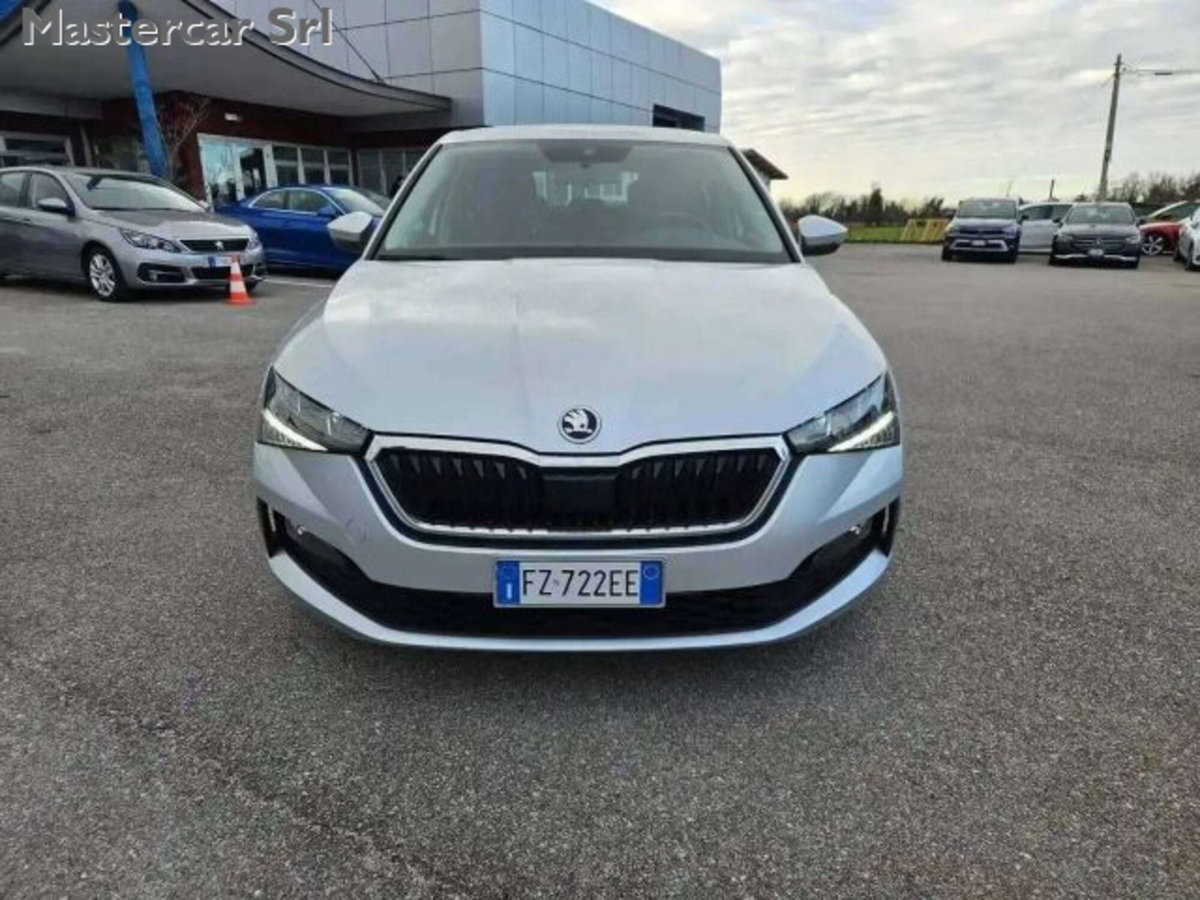 Skoda Scala 1.6 TDI SCR DSG Ambition (9)