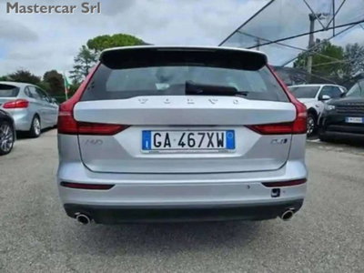 Volvo V60 D4 AWD Geartronic Business (4)