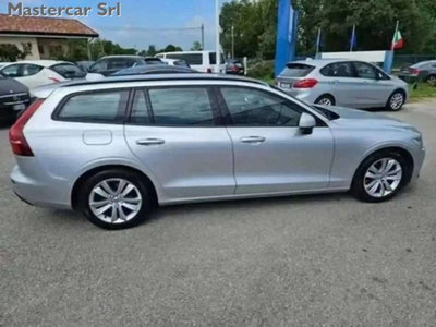 Volvo V60 D4 AWD Geartronic Business (6)