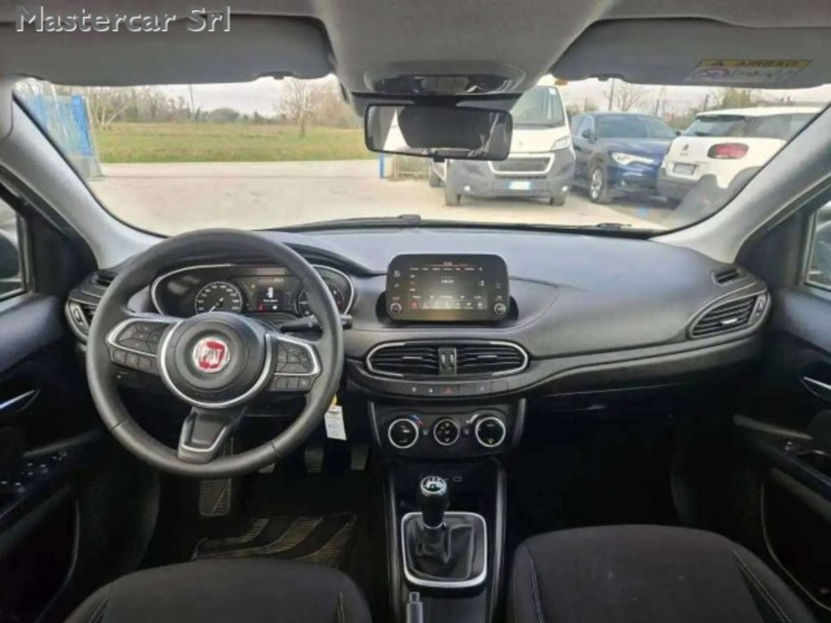 Fiat Tipo Station Wagon Tipo SW 1.0 t3 Cross 100cv (11)
