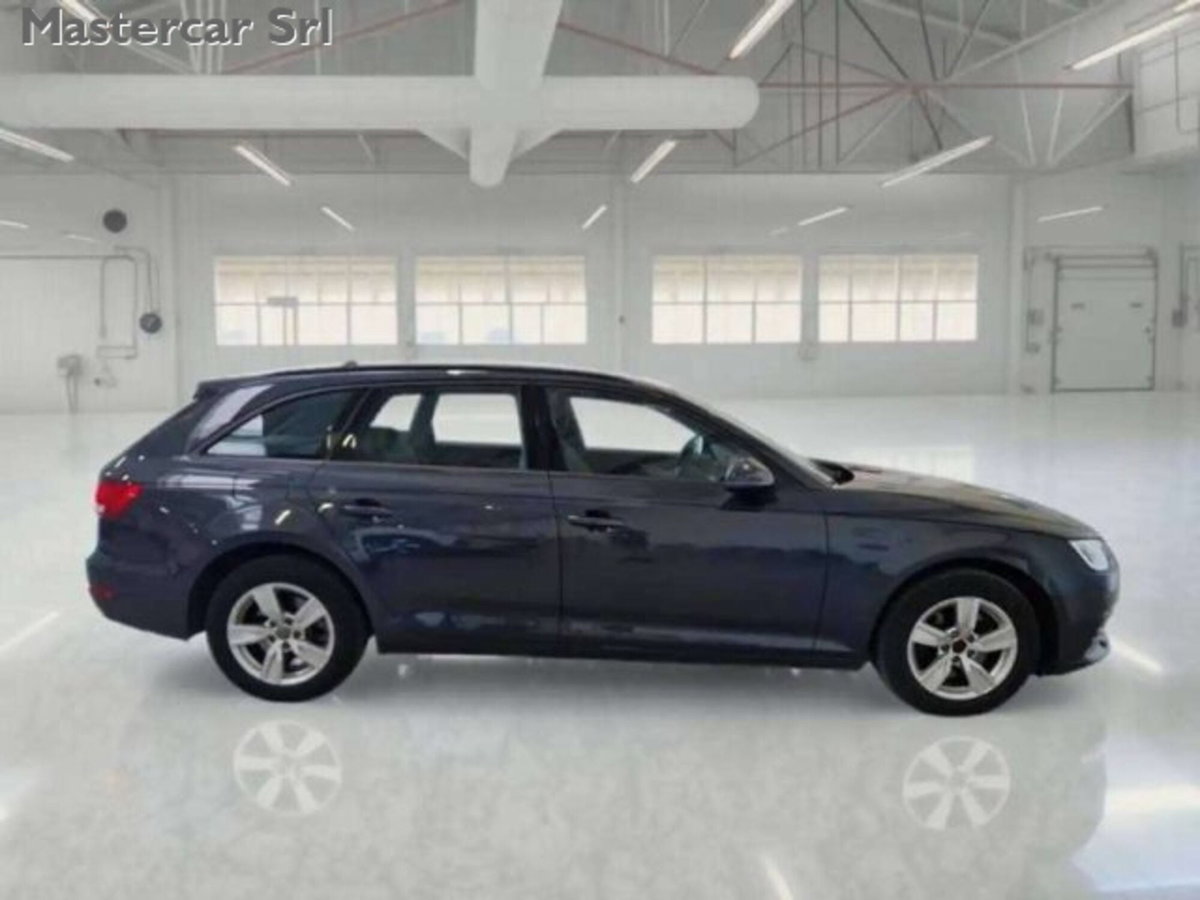 Audi A4 Avant 2.0 TDI 150 CV quattro Business (4)