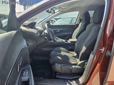 Peugeot 3008 BlueHDi 130 S&S EAT8 Business (11)