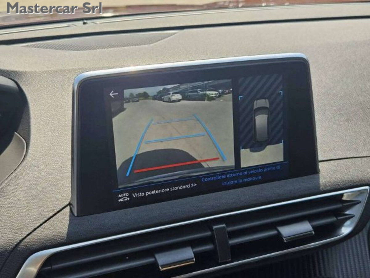 Peugeot 3008 BlueHDi 130 S&S EAT8 Business (13)