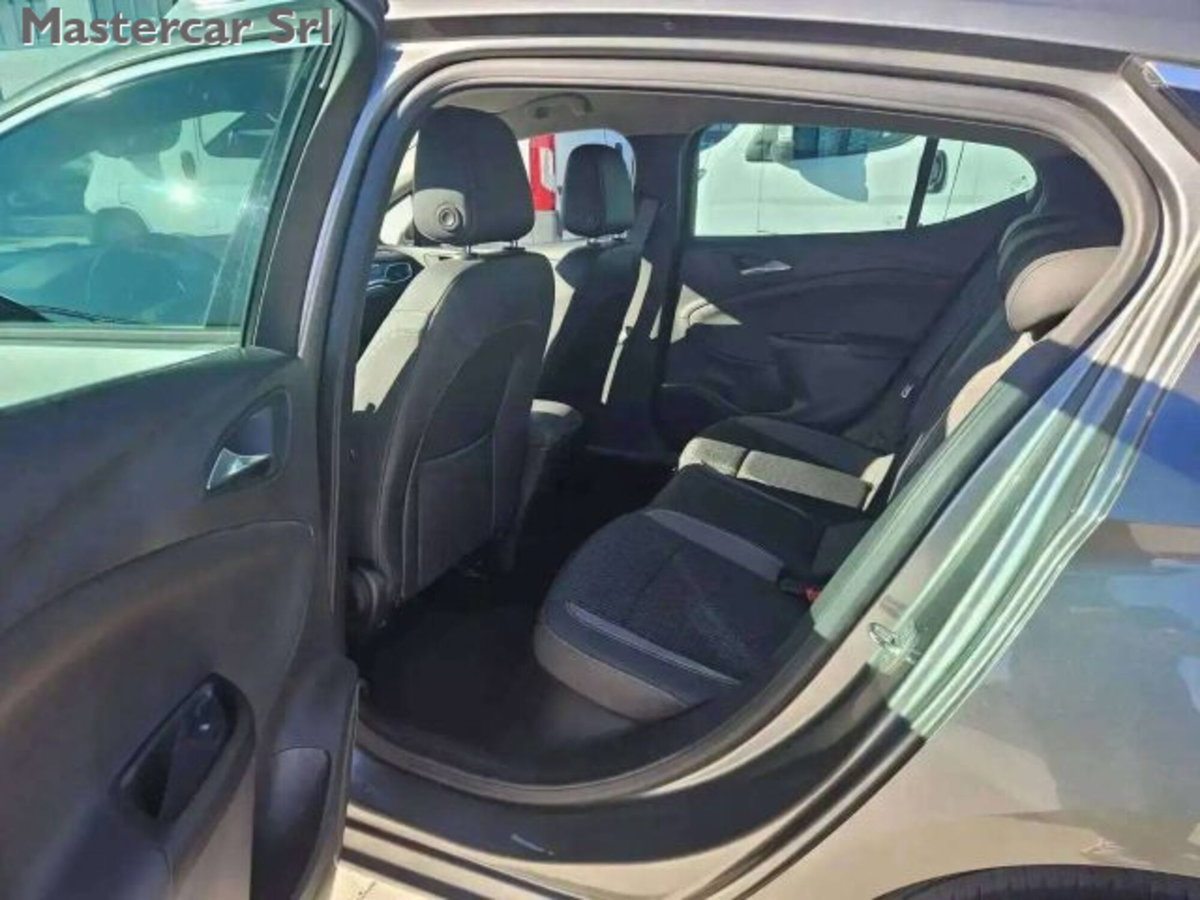 Opel Astra 1.5 CDTI 122 CV S&S AT9 5 porte Business Elegance (11)