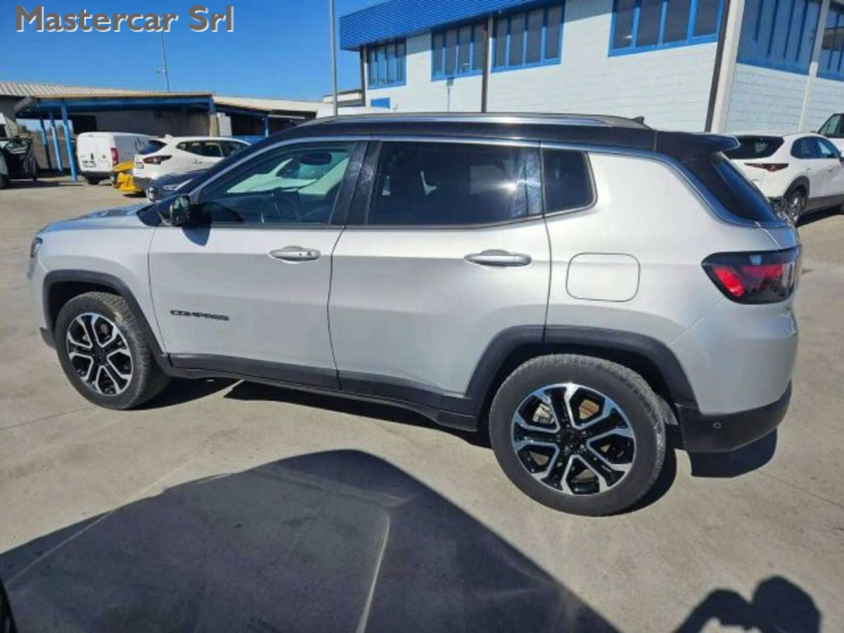 Jeep Compass 1.3 T4 190CV PHEV AT6 4xe Limited (2)