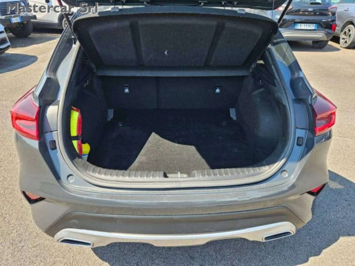 Kia XCeed 1.6 CRDi 136 CV MHEV DCT High Tech (15)
