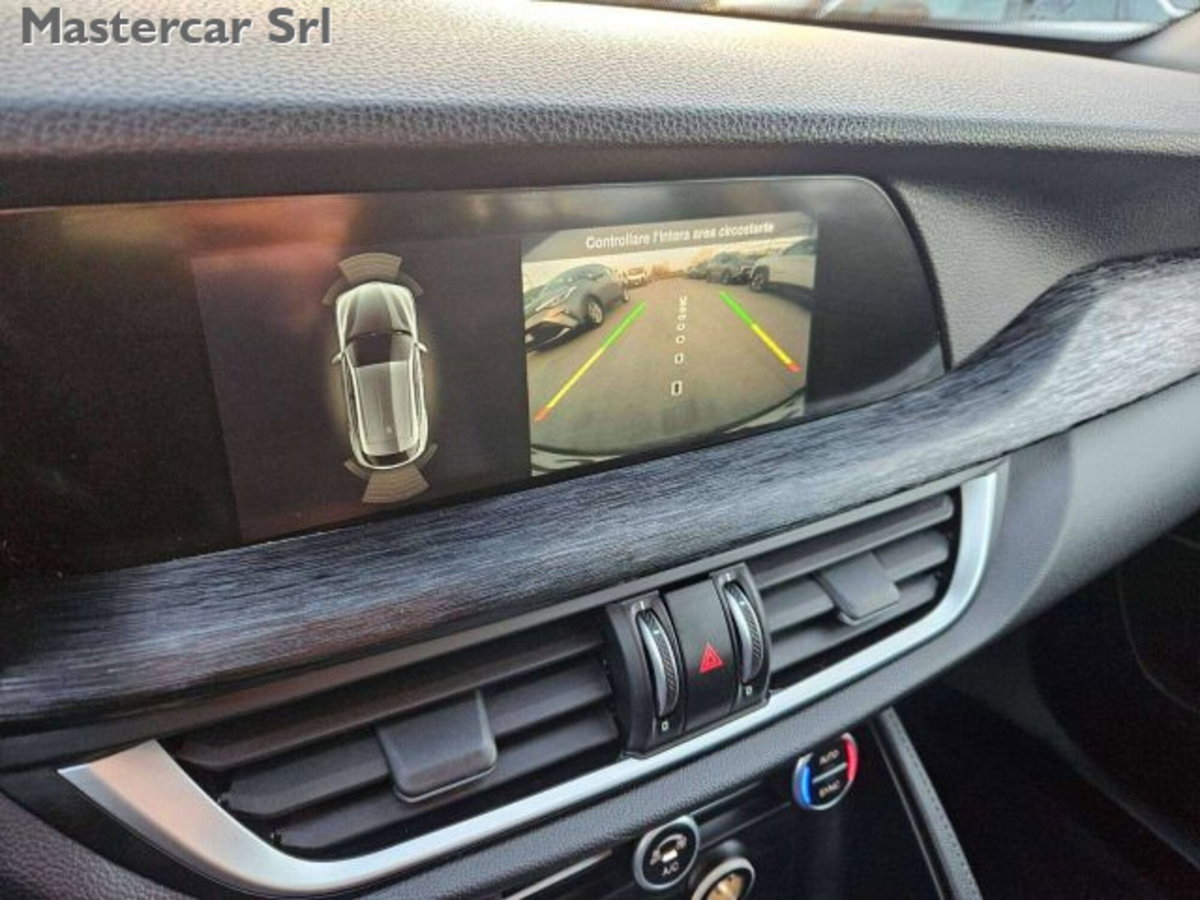Alfa Romeo Stelvio Stelvio 2.2 Turbodiesel 190 CV AT8 Q4 Executive (14)
