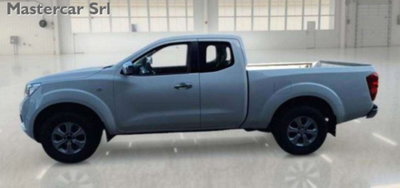 Nissan Navara 2.3 dCi 4WD King Cab Acenta (3)