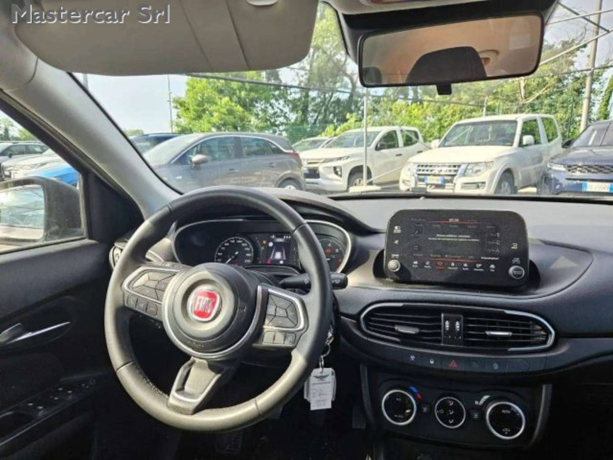 Fiat Tipo Station Wagon Tipo SW 1.0 t3 Cross 100cv (12)