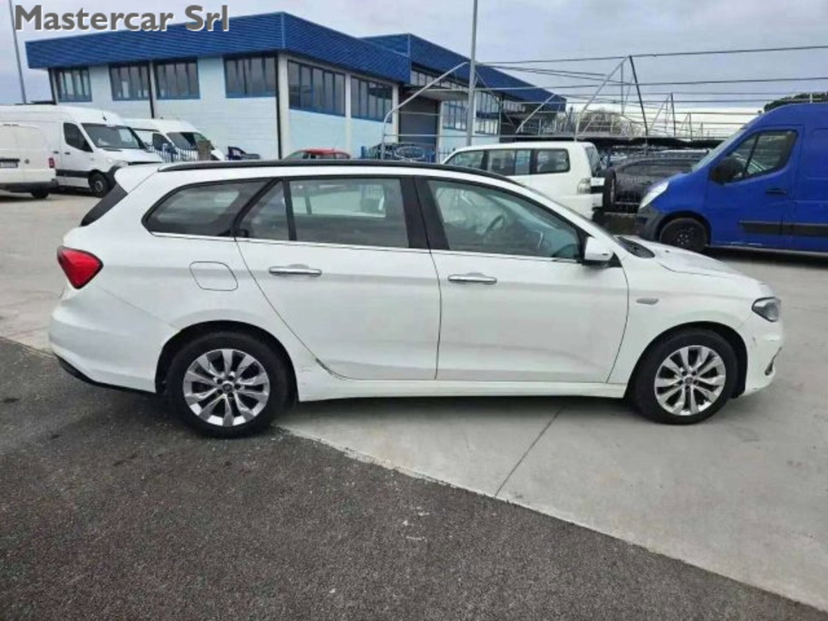 Fiat Tipo Station Wagon Tipo 1.6 Mjt S&S SW Lounge (7)