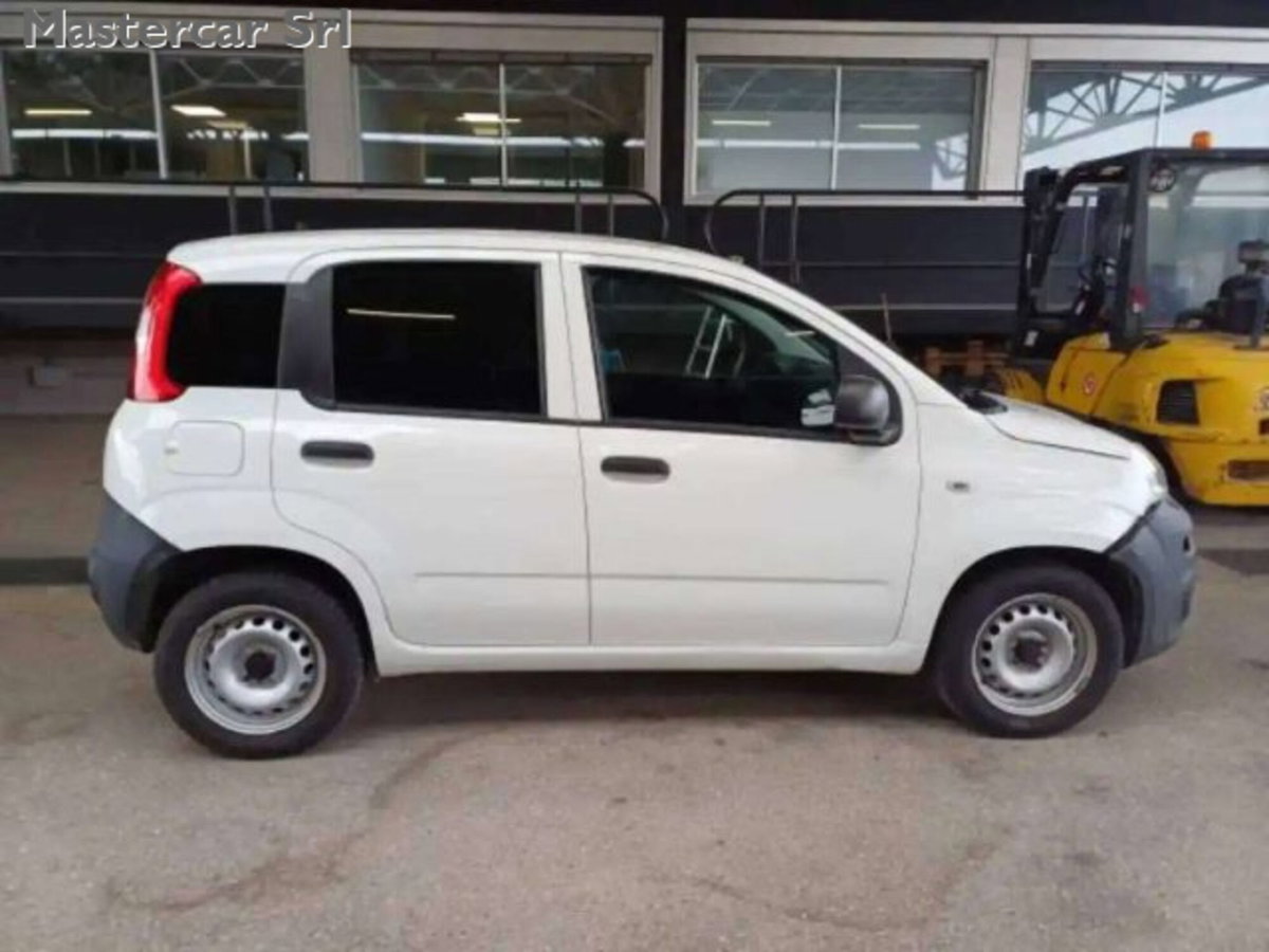Fiat Panda 1.2 Pop Van 2 posti (6)