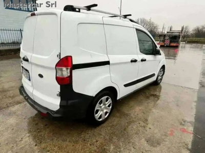 Ford Transit Courier 1.5 TDCi 75CV  Trend (6)