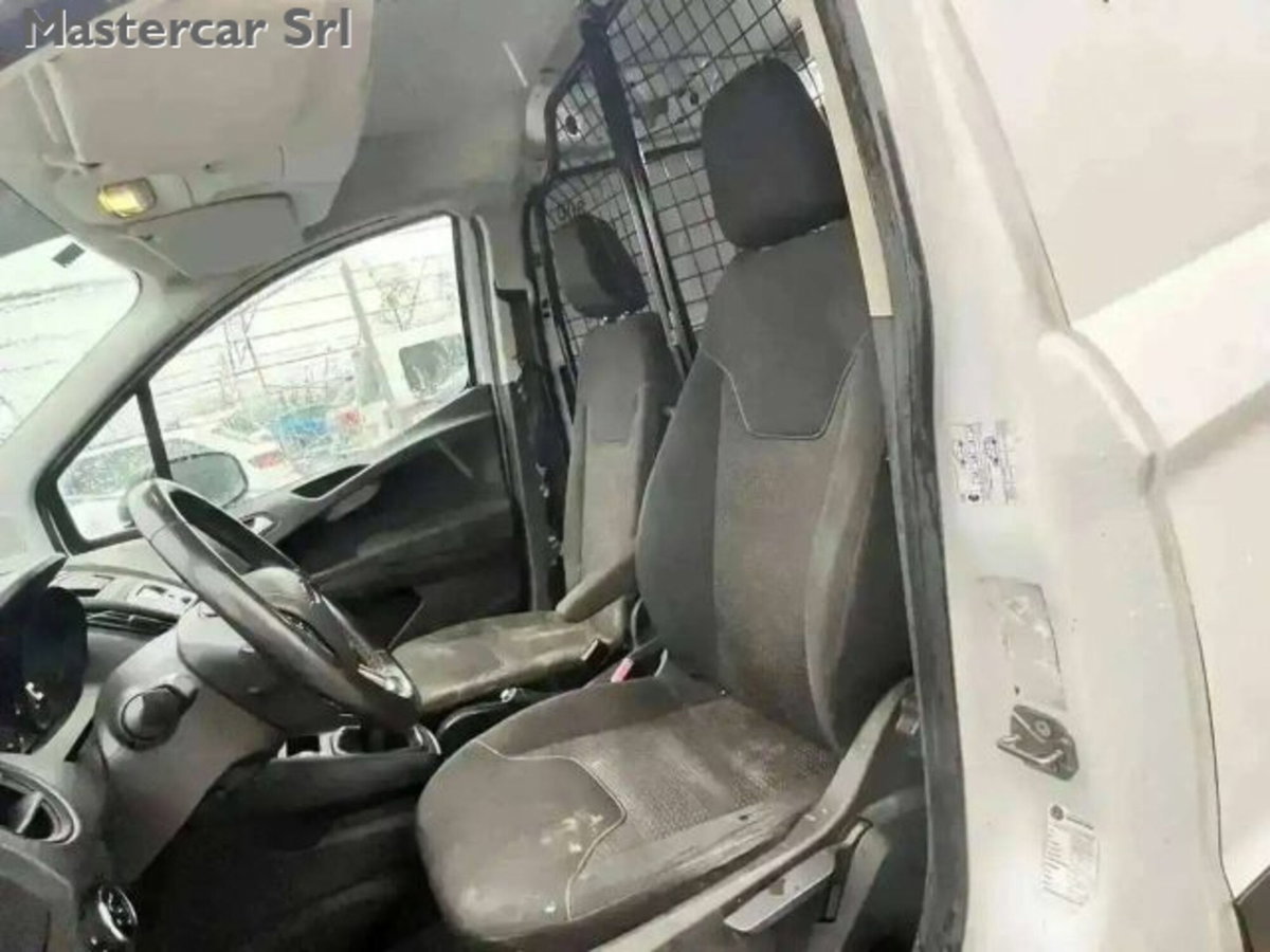 Ford Transit Courier 1.5 TDCi 75CV  Trend (9)