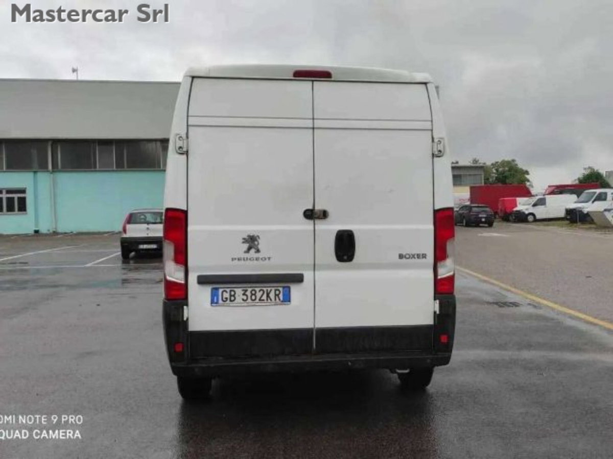 Peugeot Boxer Furgone 330 2.2 BlueHDi 140 S&S PC-TN Furgone Premium (5)