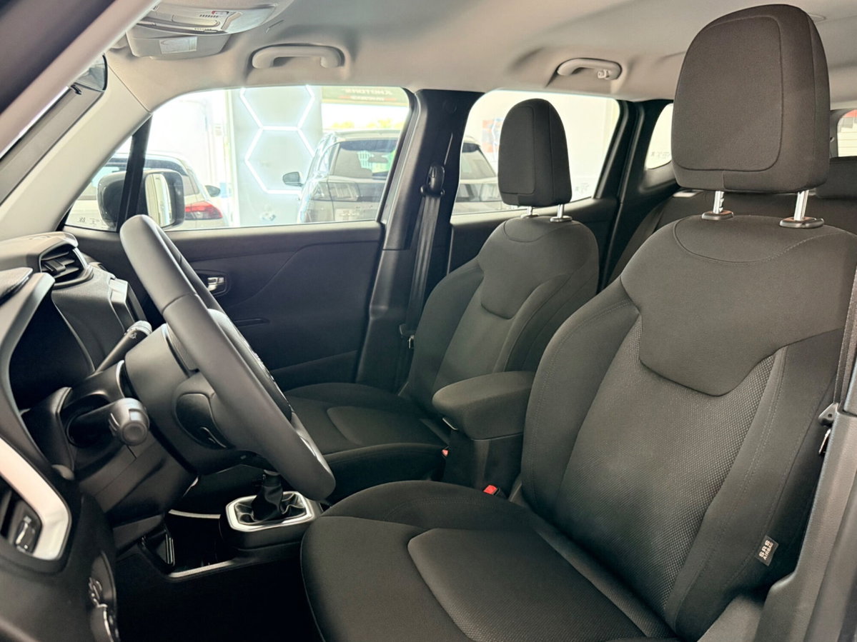 Jeep Renegade 1.6 Mjt 130 CV Longitude (15)